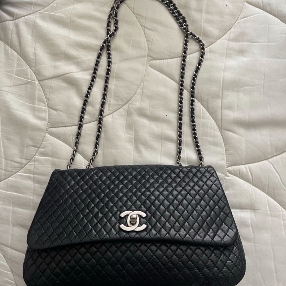 Chanel Black Quilted Shoulder Bag with Silver Accents